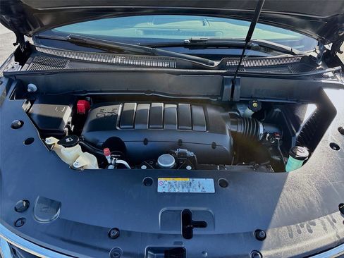 Used 2016 Chevrolet Traverse LS image 32