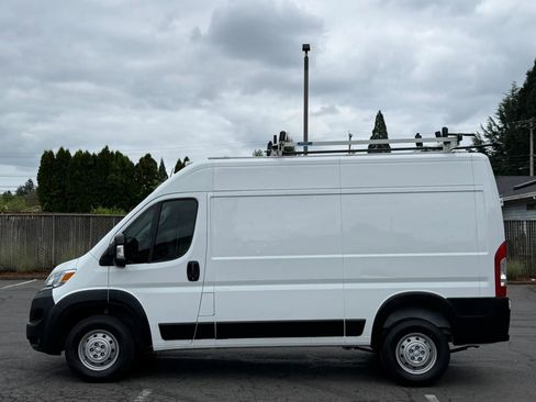 Used 2023 RAM ProMaster 1500 FWD image 2
