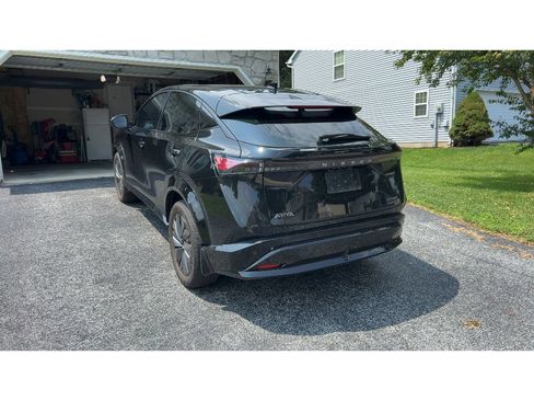 Used 2024 Nissan Ariya AWD image 3