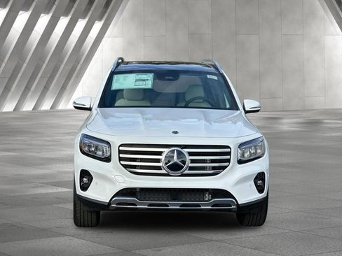 New 2026 Mercedes-Benz GLB 250 4MATIC image 9