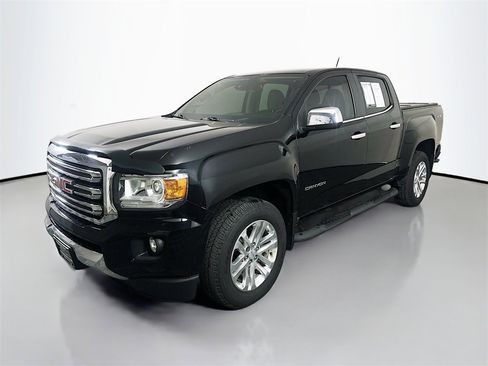 Used 2018 GMC Canyon SLT w/ Driver Alert Package image 3