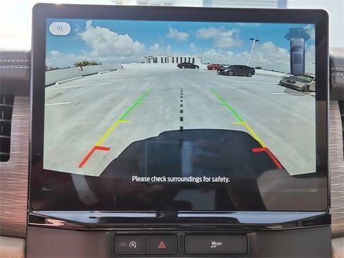 Used 2024 Ford Expedition Max Limited image 15