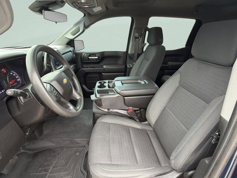 Used 2022 Chevrolet Silverado 1500 Custom AWD/4WD image 18
