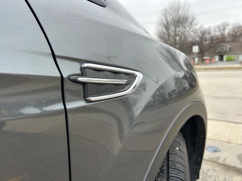 Used 2019 Ford Escape SE image 16