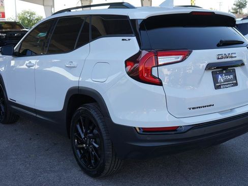 Used 2023 GMC Terrain SLT w/ Elevation Edition FWD image 5