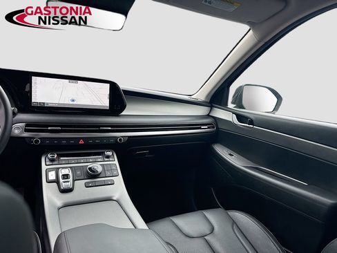 Used 2023 Hyundai Palisade SEL FWD image 31