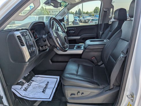 Certified 2018 Chevrolet Silverado 2500 LTZ w/ Duramax Plus Package AWD/4WD image 12