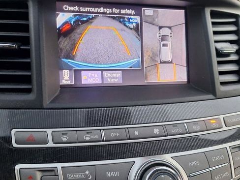 Used 2017 INFINITI QX60 w/ Premium Plus Package image 3