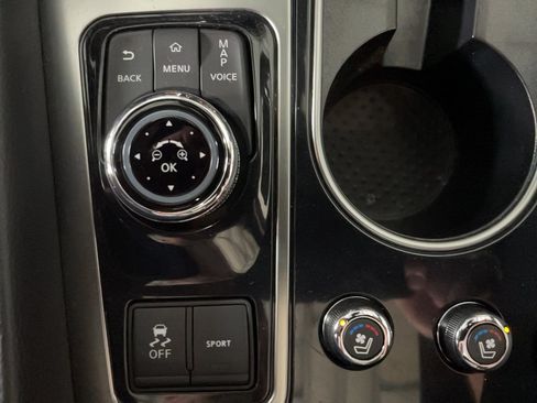 Used 2023 Nissan Maxima SR w/ Sport Mat Group FWD image 18