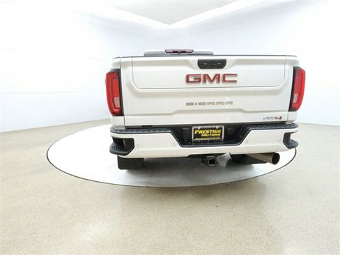 Used 2020 GMC Sierra 2500 AT4 image 6