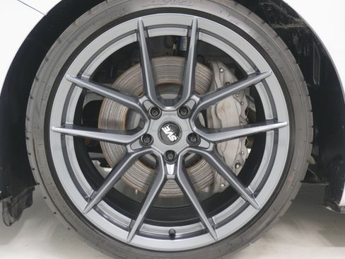 Used 2019 Ford Mustang GT RWD image 26