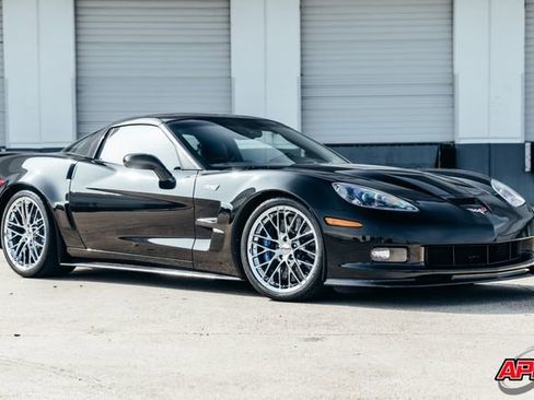Used 2011 Chevrolet Corvette ZR1 w/ Preferred Equipment Group RWD image 49