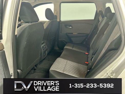 Certified 2023 Nissan Rogue SV AWD/4WD image 19