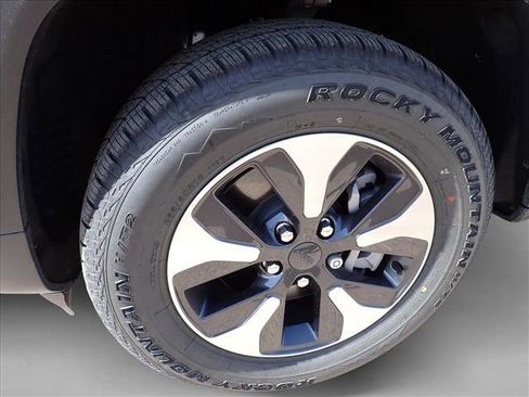 Used 2024 Jeep Grand Cherokee Limited 4xe AWD/4WD image 5