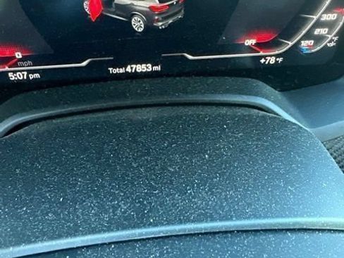 Used 2022 BMW X5 M w/ Competition Package AWD/4WD image 10