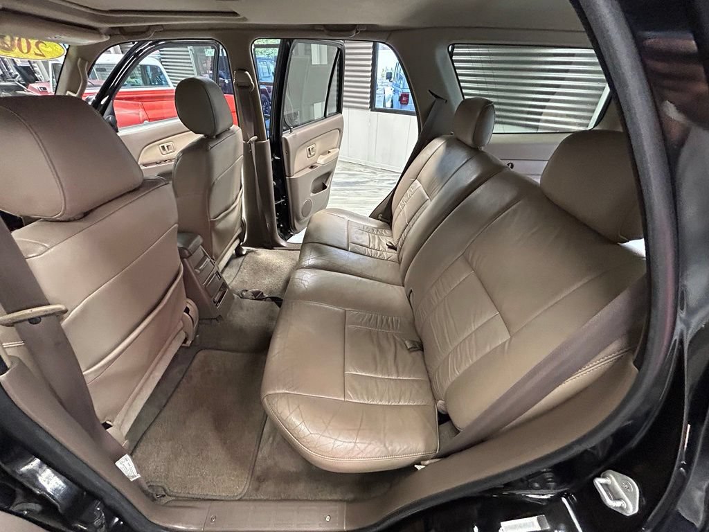 Used 2001 Toyota 4Runner Limited AWD/4WD image 46