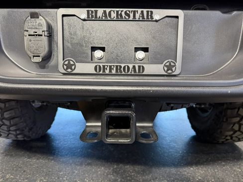 Used 2024 Jeep Gladiator Mojave image 13