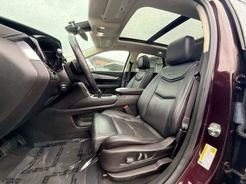 Used 2017 Cadillac XT5 Luxury image 15