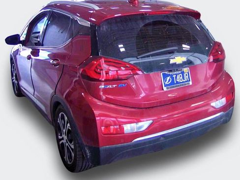 Used 2019 Chevrolet Bolt Premier w/ Infotainment Package image 4