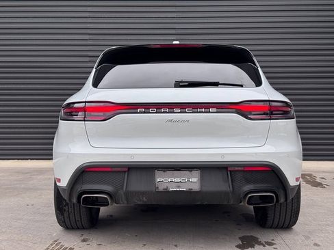 Certified 2026 Porsche Macan image 6