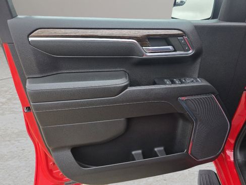 Used 2022 GMC Sierra 1500 Elevation w/ LPO, Elevation Black Package image 28