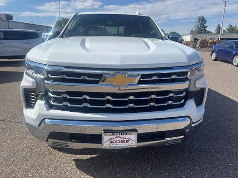 Used 2023 Chevrolet Silverado 1500 LTZ w/ LTZ Convenience Package II AWD/4WD image 3