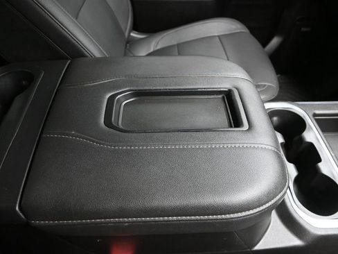 Used 2021 Chevrolet Silverado 1500 LT Trail Boss w/ Convenience Package II AWD/4WD image 31