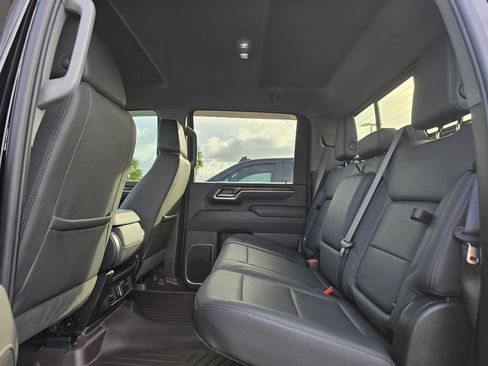 Certified 2025 Chevrolet Silverado 2500 LT w/ Trail Boss Package AWD/4WD image 19