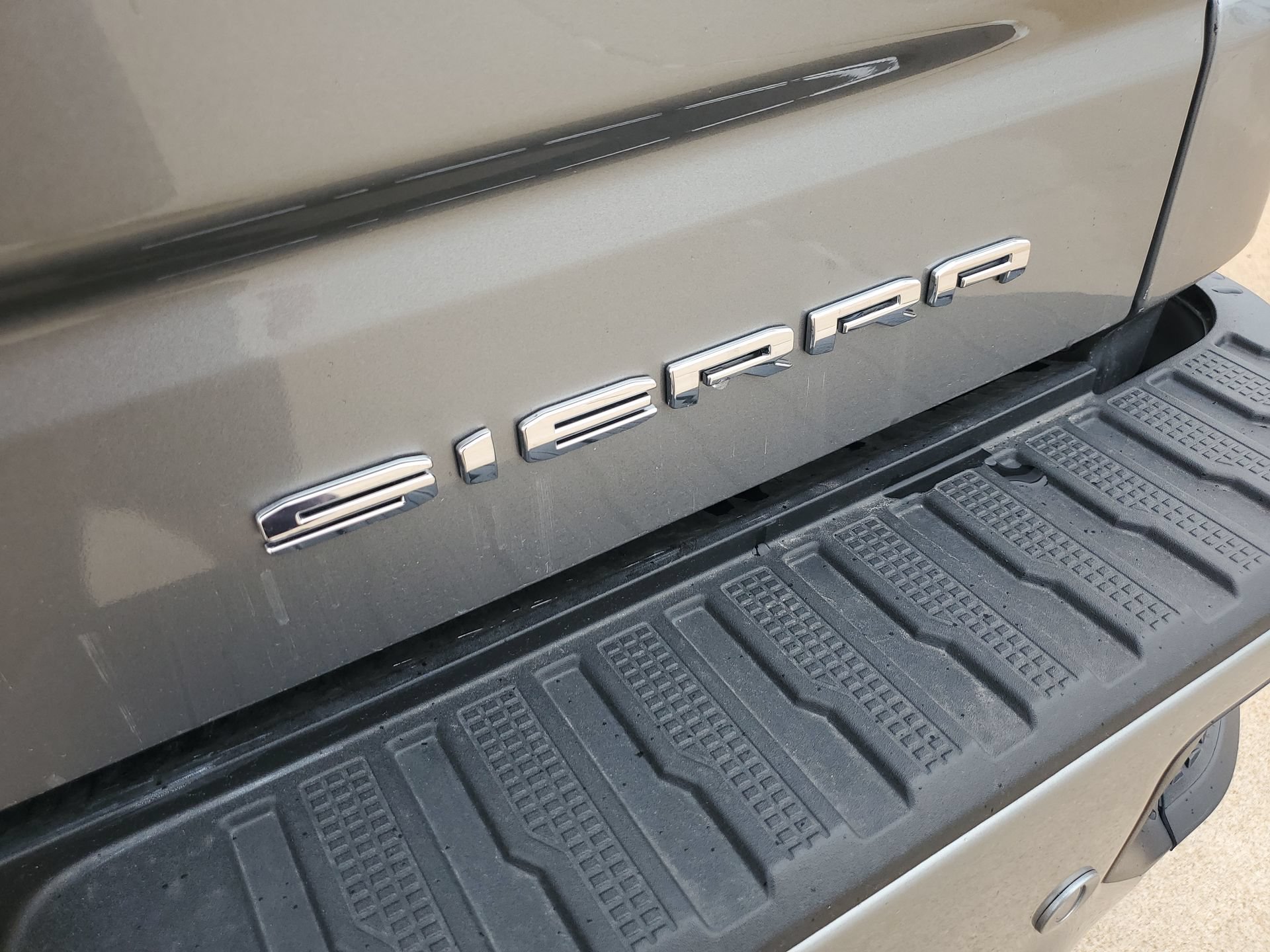 Used 2023 GMC Sierra 1500 Denali w/ Denali Reserve Package AWD/4WD image 39
