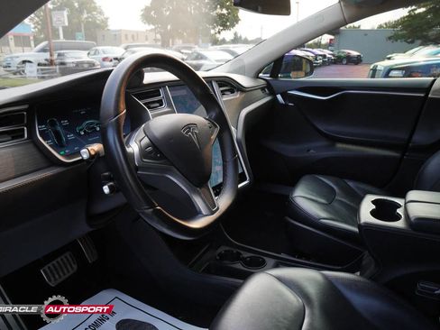 Used 2014 Tesla Model S 85 image 22