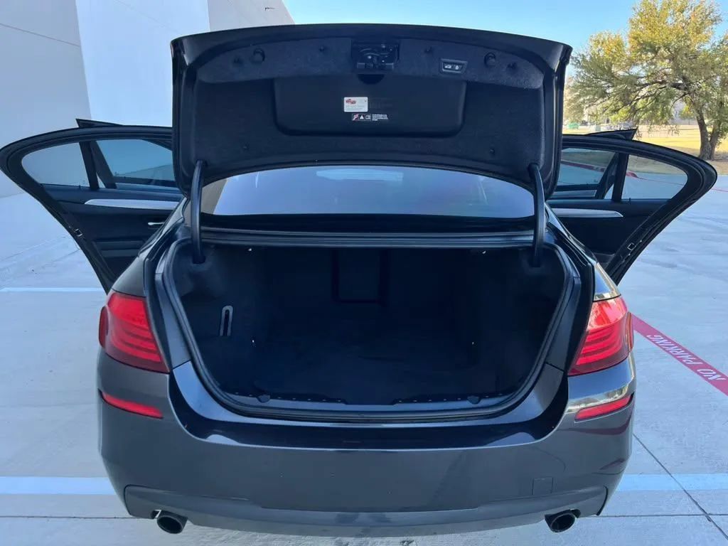 Used 2013 BMW 535i Sedan RWD image 11