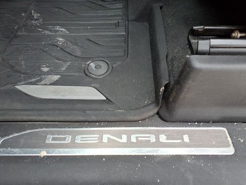 Used 2020 GMC Sierra 2500 Denali w/ Gooseneck/5TH Wheel Package image 21