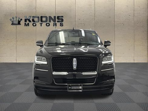 Certified 2023 Lincoln Navigator L Reserve AWD/4WD image 3