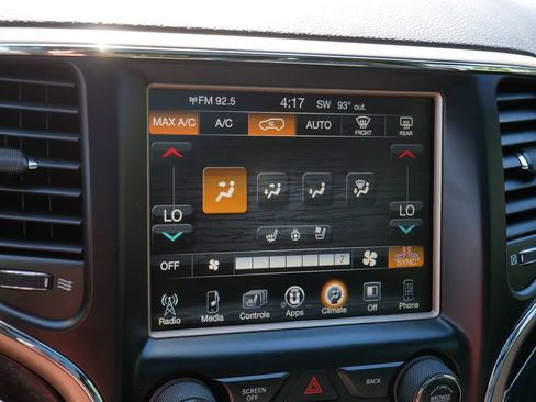 Used 2016 Jeep Grand Cherokee Limited w/ Luxury Group II AWD/4WD image 21