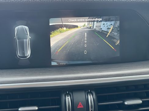 Used 2023 Alfa Romeo Stelvio Ti w/ Active Assist Plus Package AWD/4WD image 18