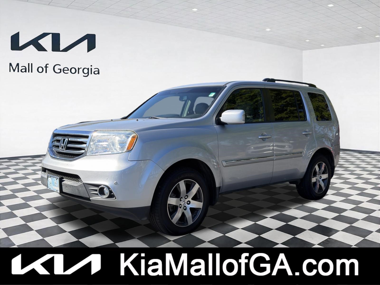 Used 2012 Honda Pilot Touring image 1