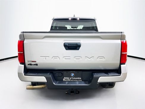 Used 2024 Toyota Tacoma TRD Off-Road image 6