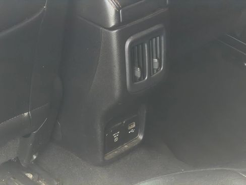 Used 2019 Jeep Compass Limited AWD/4WD image 28