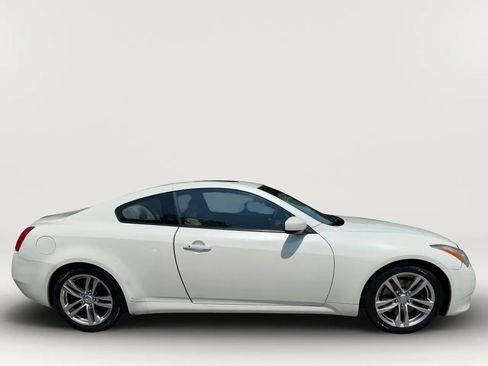 Used 2008 INFINITI G37 Journey w/ Premium Pkg RWD image 2