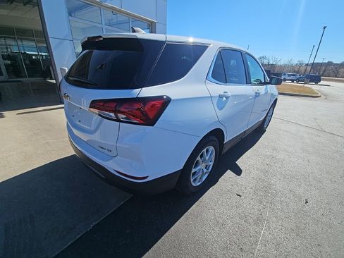 Certified 2024 Chevrolet Equinox LT image 9