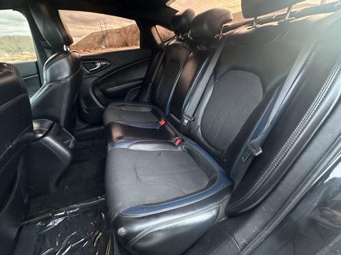 Used 2016 Chrysler 200 S FWD image 23