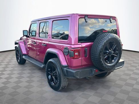 Used 2022 Jeep Wrangler Unlimited Sahara image 8