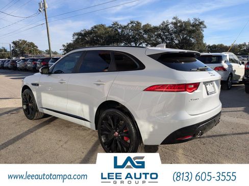 Used 2019 Jaguar F-PACE S image 5