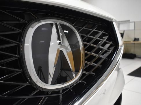 Used 2025 Acura MDX SH-AWD w/ Technology Package image 14