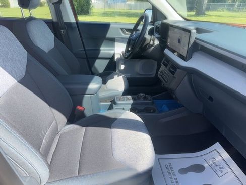 New 2025 Ford Maverick XLT w/ XLT Luxury Package image 11