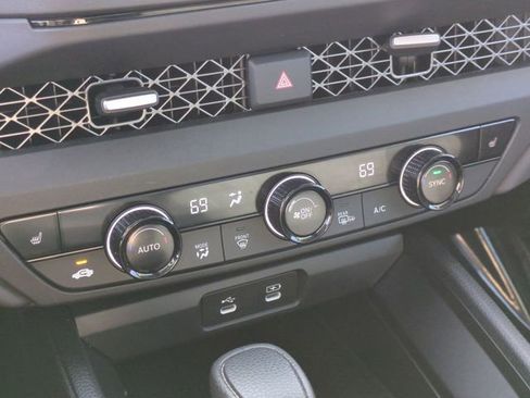 Used 2024 Honda Accord EX image 18