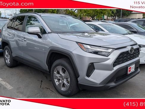 Used 2025 Toyota RAV4 XLE w/ Weather Package AWD/4WD image 1