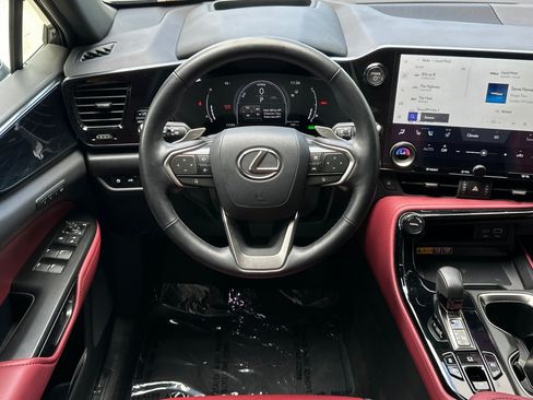 Certified 2026 Lexus NX 350h AWD w/ Accessory Package (2T) image 31