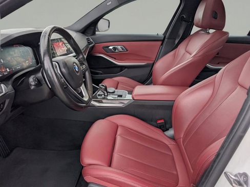 Used 2022 BMW 330i Sedan w/ Driving Assistance Package image 16