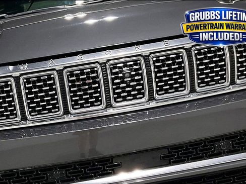Used 2022 Jeep Grand Wagoneer Series II AWD/4WD image 36